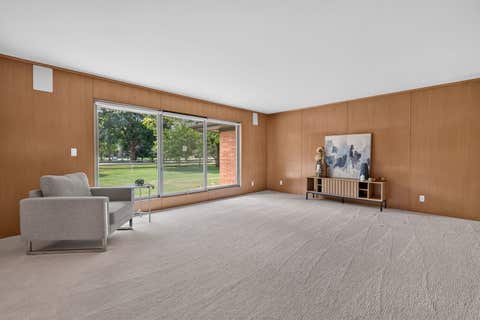Tiny photo for 601 Marion Avenue, St. Charles, IL 60174 (MLS # 12712050)