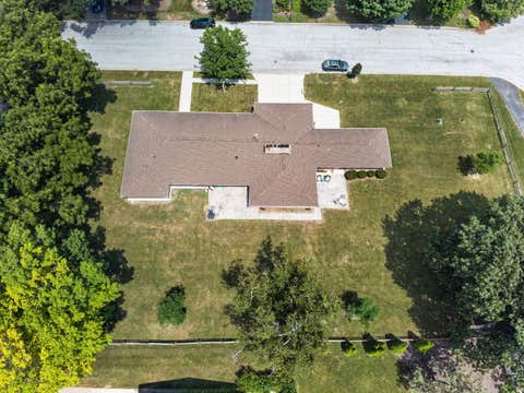 Tiny photo for 601 Marion Avenue, St. Charles, IL 60174 (MLS # 12712050)