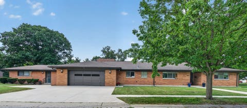 Photo of 601 Marion Avenue, St. Charles, IL 60174 (MLS # 12712050)