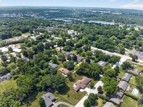 Tiny photo for 601 Marion Avenue, St. Charles, IL 60174 (MLS # 12712050)
