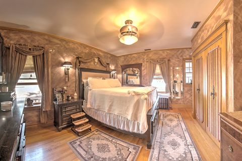 Tiny photo for 10127 S Hoyne Avenue, Chicago, IL 60643 (MLS # 12473027)