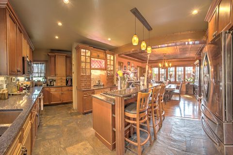 Tiny photo for 10127 S Hoyne Avenue, Chicago, IL 60643 (MLS # 12473027)