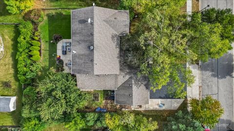 Tiny photo for 1820 Crofton Drive, Algonquin, IL 60102 (MLS # 12516593)