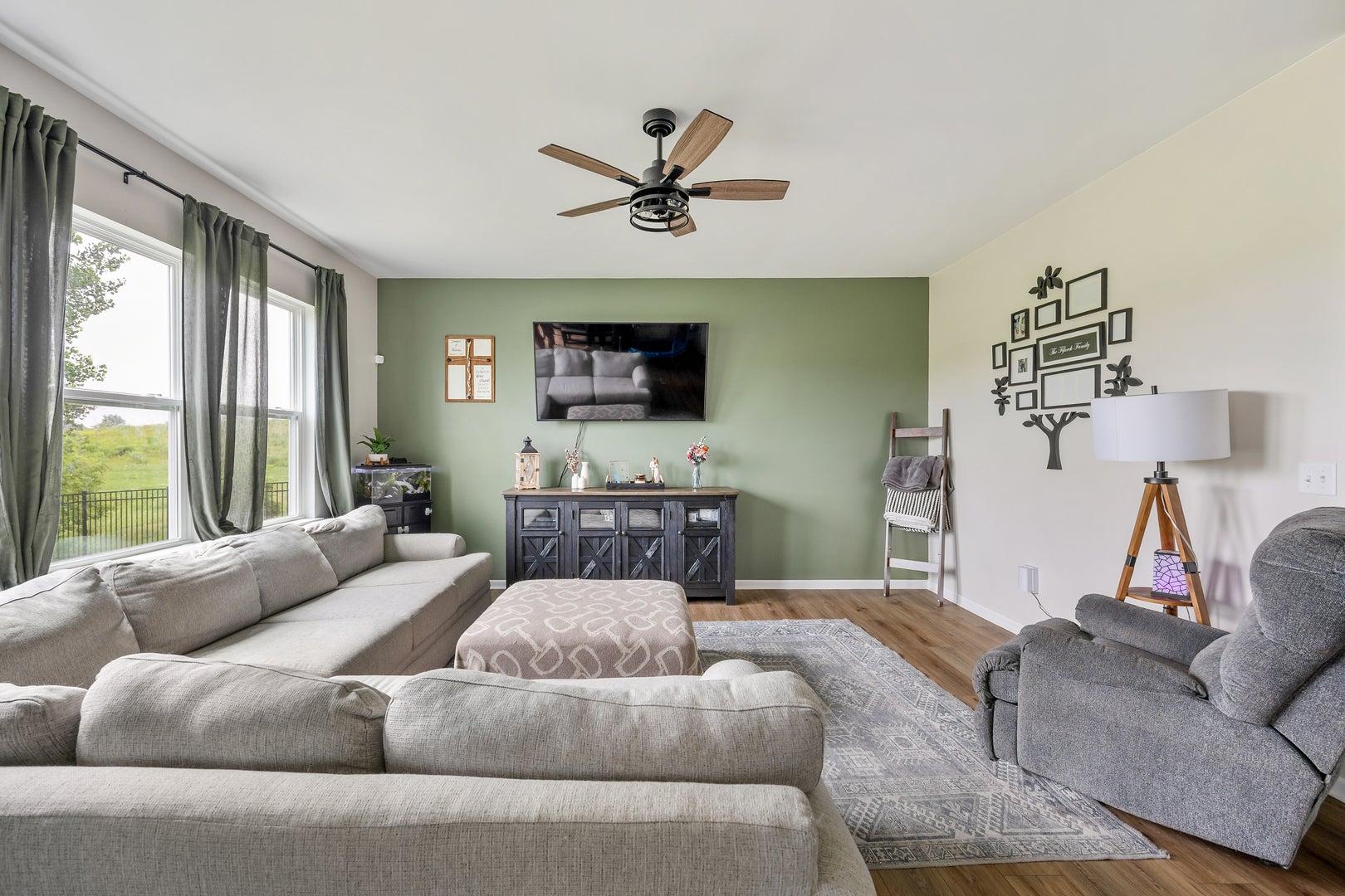8511 White Oaks Court