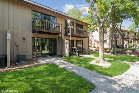 A home in Fox Lake