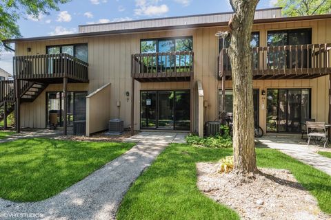 A home in Fox Lake