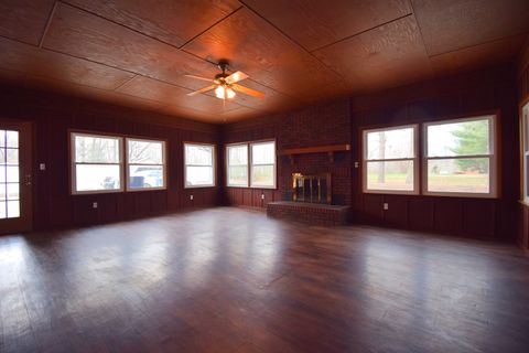 Tiny photo for 4 Webster Hill Estates, Mt Vernon, IL 62864 (MLS # 12594345)