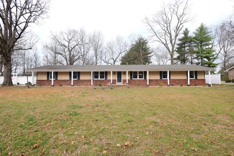 Photo of 4 Webster Hill Estates, Mt Vernon, IL 62864 (MLS # 12594345)