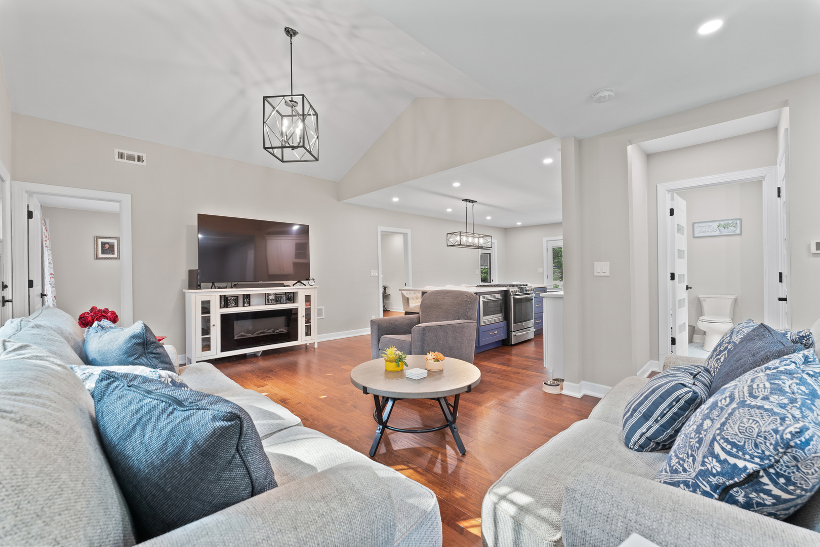 54 Willow Springs Lane