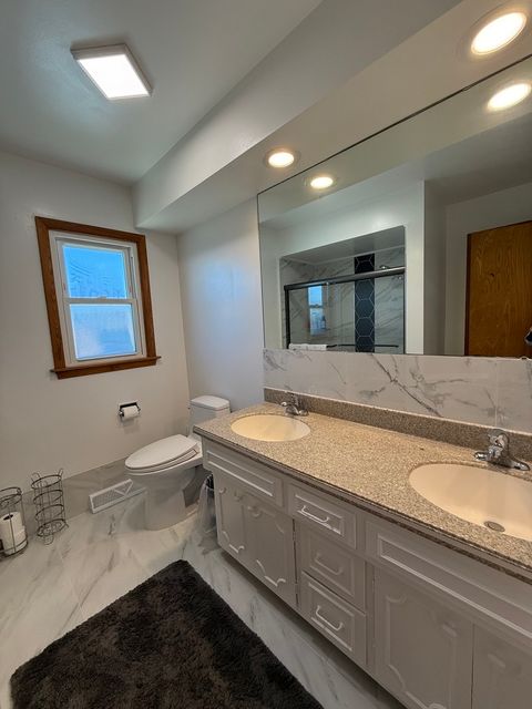 Tiny photo for 8446 N Clifton Avenue, Niles, IL 60714 (MLS # 12596911)