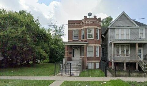 531 W 61st Place Chicago IL 60621