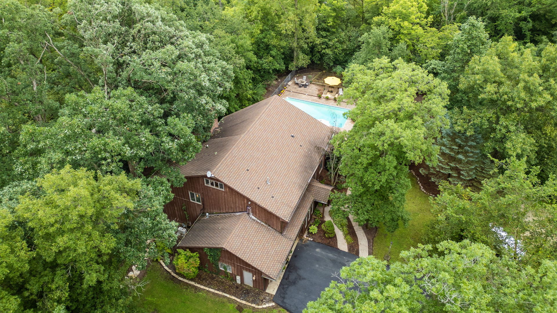 1214 Lantern Lane