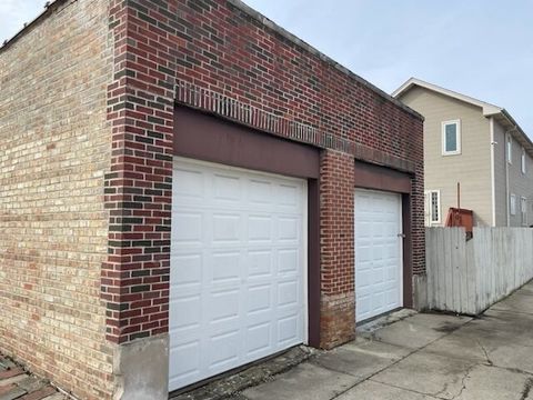 Tiny photo for 2247 N 73rd Avenue, Elmwood Park, IL 60707 (MLS # 12602889)