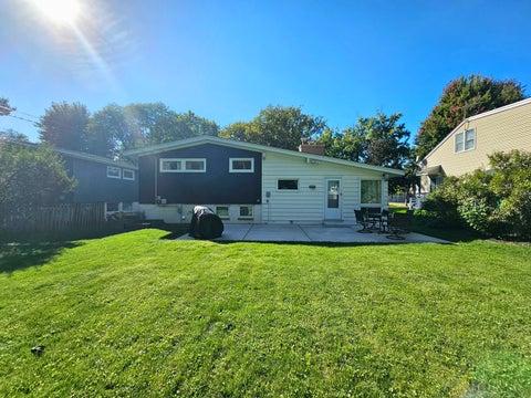 Tiny photo for 567 S Lewis Avenue, Lombard, IL 60148 (MLS # 12777932)