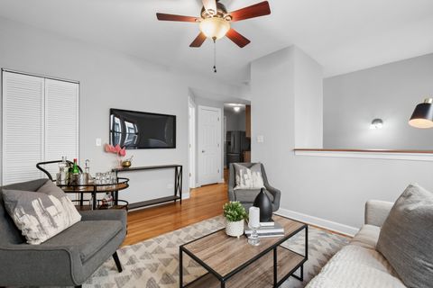Tiny photo for 4638 N Albany Avenue #1E, Chicago, IL 60625 (MLS # 12634504)