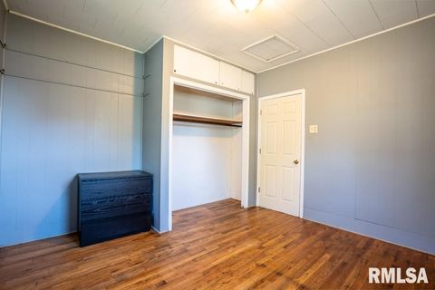 Tiny photo for 1500 N 13TH Street, Herrin, IL 62948 (MLS # QC4269064)