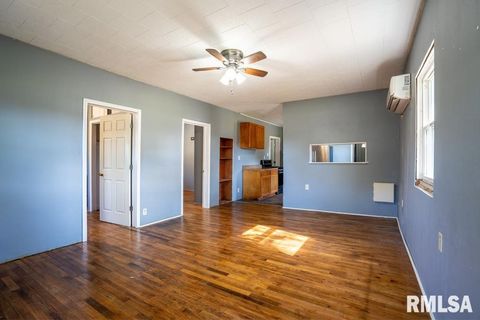 Tiny photo for 1500 N 13TH Street, Herrin, IL 62948 (MLS # QC4269064)