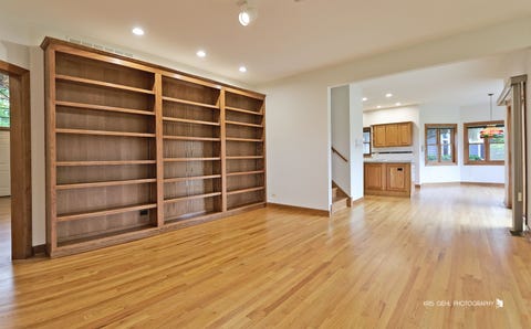 Tiny photo for 1127 Courtland Place, Aurora, IL 60502 (MLS # 12657496)