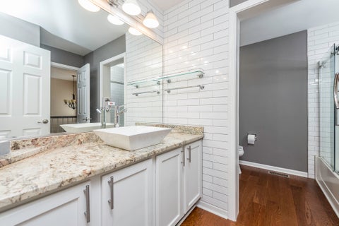 Tiny photo for 2896 Falling Waters Lane, Lindenhurst, IL 60046 (MLS # 12677785)