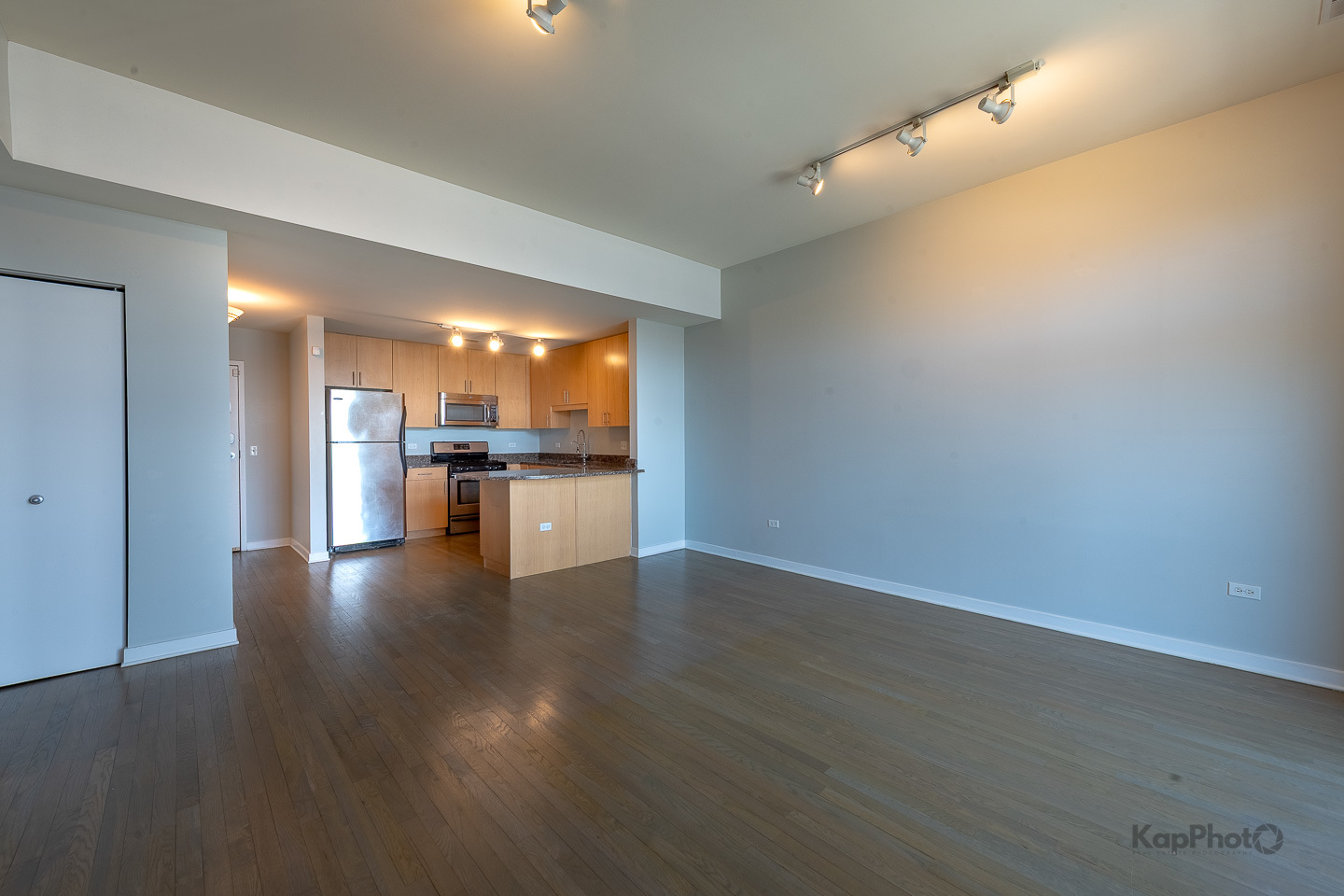 1935 S Archer Avenue 314B