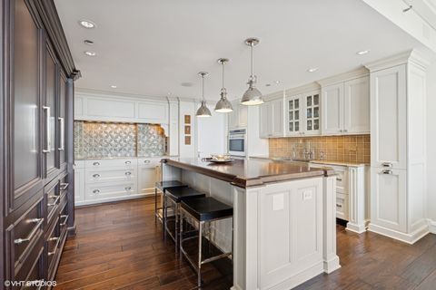 Tiny photo for 180 E PEARSON Street #4801, Chicago, IL 60611 (MLS # 12562851)