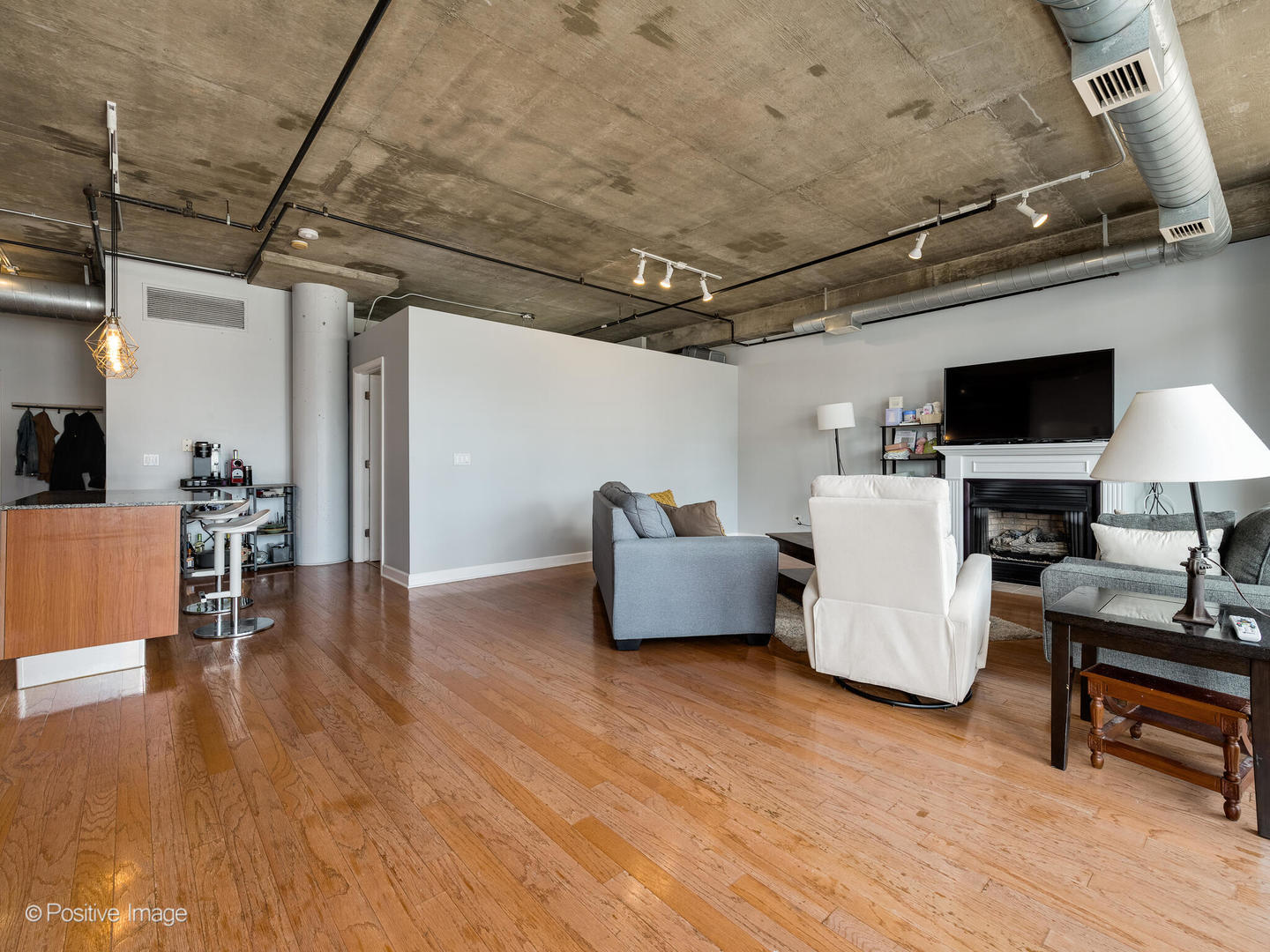 111 S MORGAN Street 725