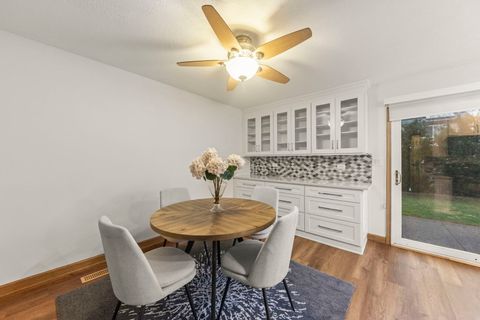 Tiny photo for 2355 Sunnydale Drive, Woodridge, IL 60517 (MLS # 12602595)