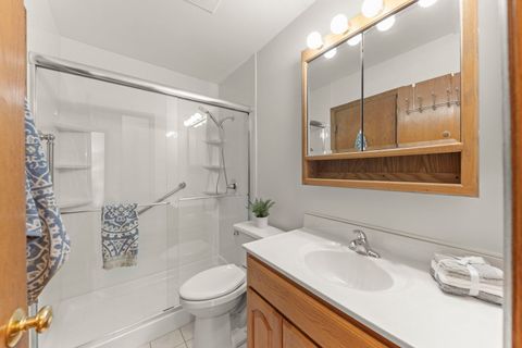 Tiny photo for 2355 Sunnydale Drive, Woodridge, IL 60517 (MLS # 12602595)