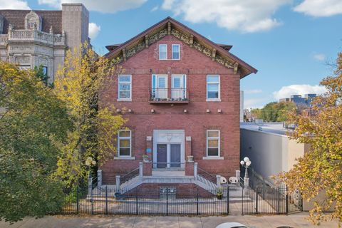 2350 N KEDZIE Avenue 1SC Chicago IL 60647