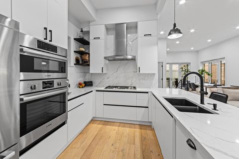 Tiny photo for 1540 N CLAREMONT Avenue #1W, Chicago, IL 60622 (MLS # 12427690)