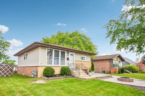 Photo of 4428 Lisa Lane, Oak Forest, IL 60452 (MLS # 12642357)
