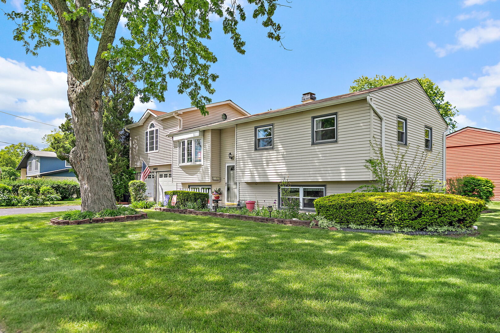 4403 Maple Court