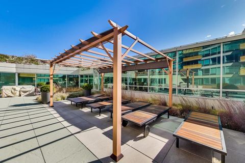 Tiny photo for 1720 Maple Avenue #1360, Evanston, IL 60201 (MLS # 12461311)