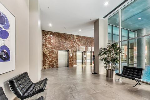 Tiny photo for 1720 Maple Avenue #1360, Evanston, IL 60201 (MLS # 12461311)