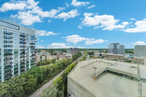 Tiny photo for 1720 Maple Avenue #1360, Evanston, IL 60201 (MLS # 12461311)