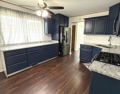 Tiny photo for 11529 S Laramie Avenue, Alsip, IL 60803 (MLS # 12670546)