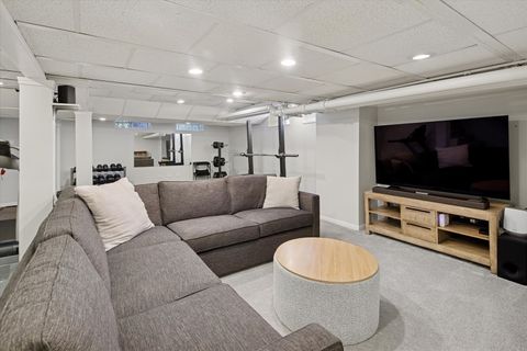 Tiny photo for 6612 N Ramona Avenue, Lincolnwood, IL 60712 (MLS # 12473398)