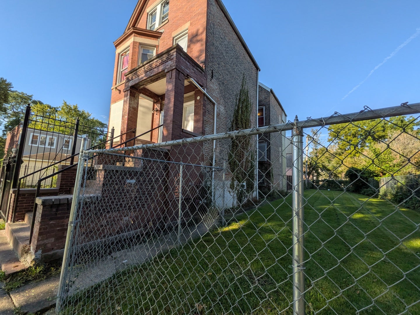 5142 5144 S Ada Street