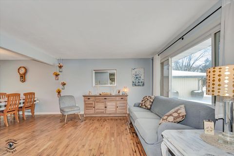 Tiny photo for 14785 Highland Avenue, Orland Park, IL 60462 (MLS # 12529986)