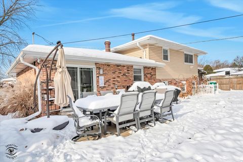 Tiny photo for 14785 Highland Avenue, Orland Park, IL 60462 (MLS # 12529986)