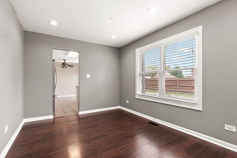 Tiny photo for 20721 S Frankfort Square Road, Frankfort, IL 60423 (MLS # 12475887)