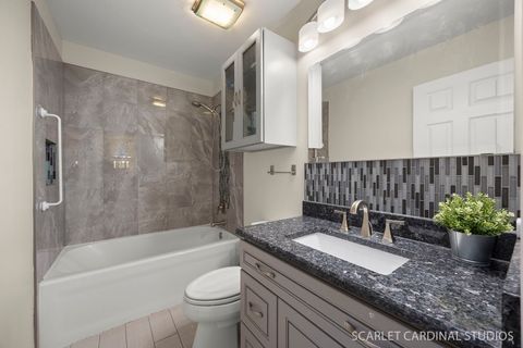 Tiny photo for 222 Meadows Drive, Sugar Grove, IL 60554 (MLS # 12490579)