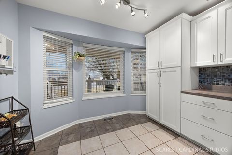 Tiny photo for 222 Meadows Drive, Sugar Grove, IL 60554 (MLS # 12490579)