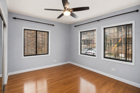 Tiny photo for 810 W Lakeside Place #107, Chicago, IL 60640 (MLS # 12753511)