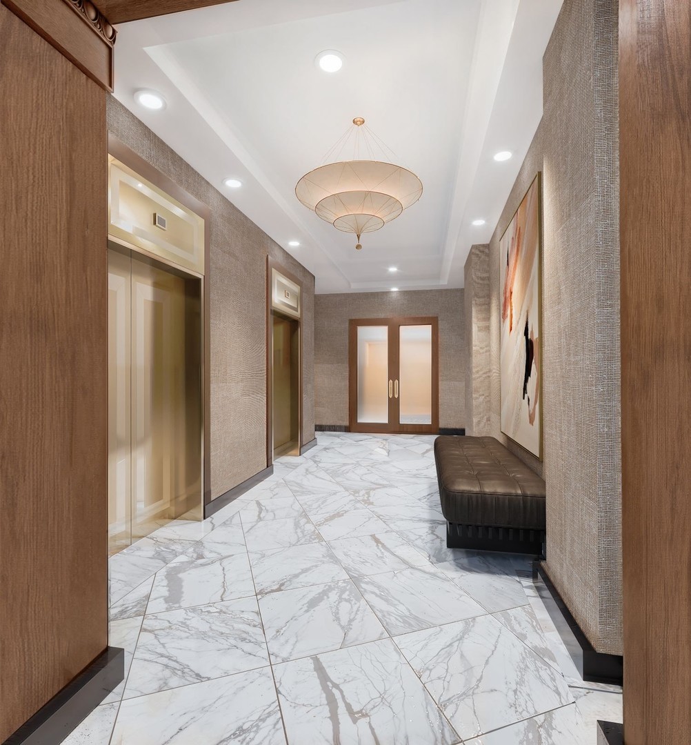 850 N Lake Shore Drive 802