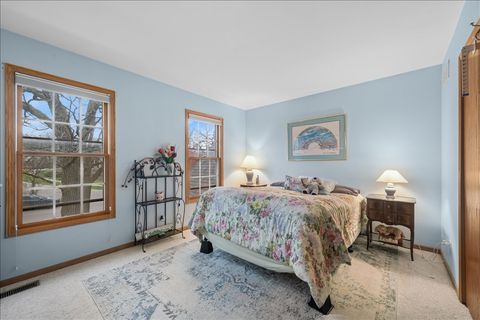 Tiny photo for 602 Birch Lane, Fox River Grove, IL 60021 (MLS # 12603918)