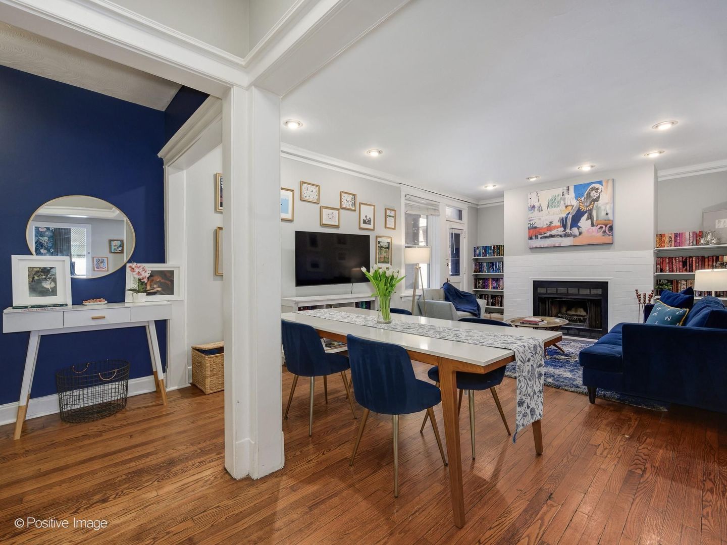 2745 N Hampden Court 1E