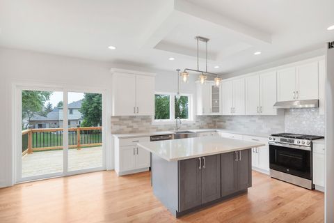 Tiny photo for 16540 Pear Avenue, Orland Park, IL 60467 (MLS # 12491401)