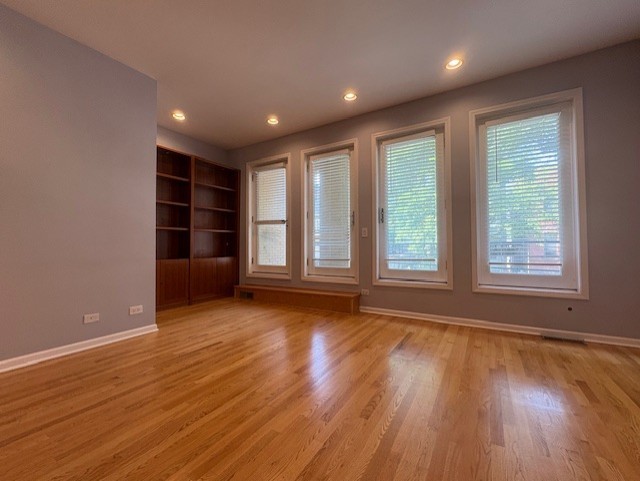 1543 N Hudson Avenue 2