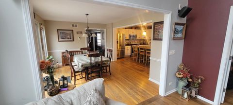 Tiny photo for 4700 Stonewall Avenue, Downers Grove, IL 60515 (MLS # 12588260)